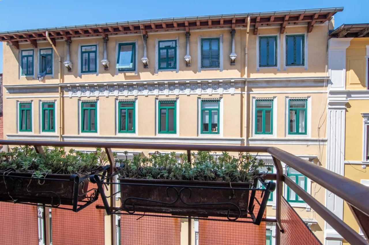 Casa Viale XX Settembre Apartamento Trieste Exterior foto
